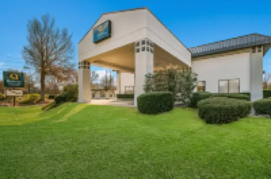 クオリティ イン & スイーツ アイケン サウス