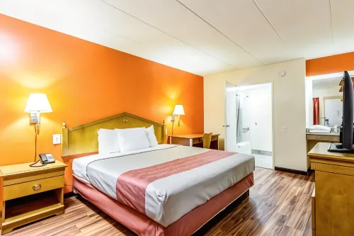 Motel 6 Grove City, Oh - 2-Star
