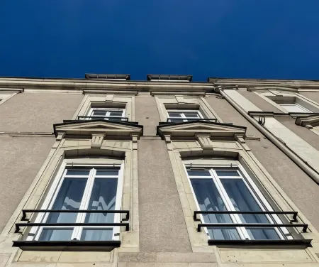 Demeure Rossini Cholet Centre Отели рядом со станцией Gare de Cholet