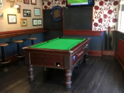 The Bridge Inn Hotels in Isleworth