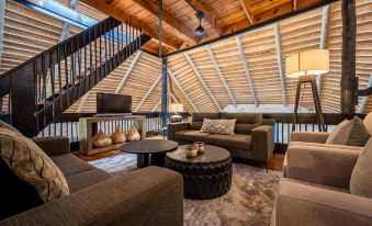 Sunbirds Oasis Lodge