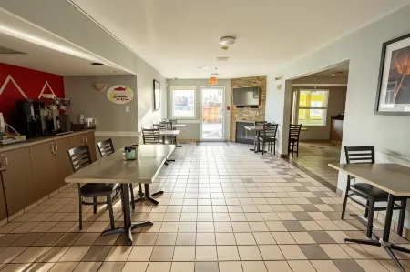 Ramada by Wyndham Cranbrook