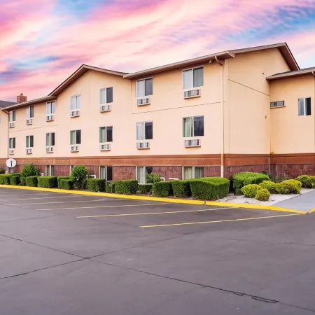 Super 8 by Wyndham Augusta/Ft Eisenhower Area