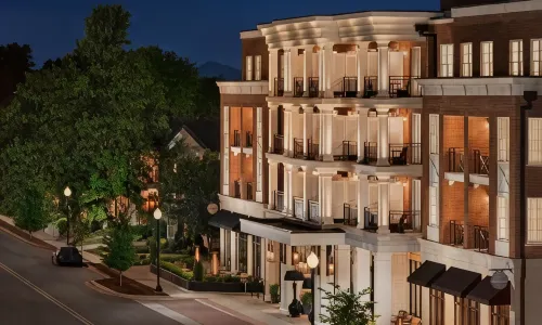 The Harpeth Franklin Downtown, Curio Collection by Hilton