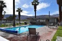 Stanlunds Inn and Suites Hotels in Borrego Springs