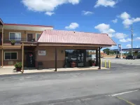 Regal Inn Chicago O'Hare - Franklin Park فنادق في Leyden Township