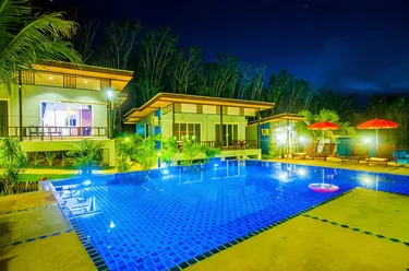 รูปภาพของชมพู รีสอร์ต เขาหลัก