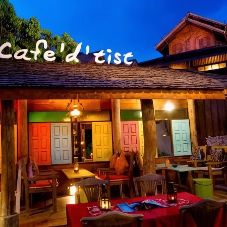 Hotel Des Artists Rose of Pai