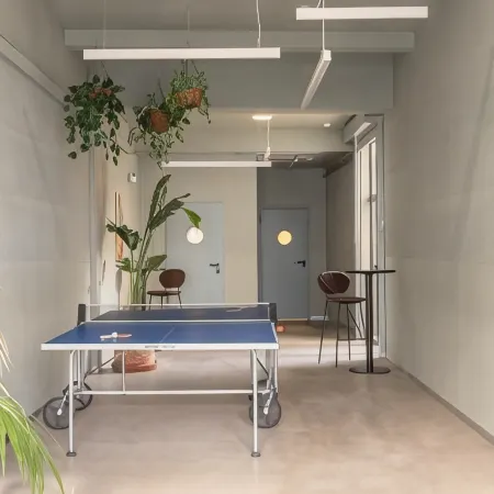 Ola Living Hostal Tetuan Отели рядом с достопримечательностью «Монклоа-Аравака»