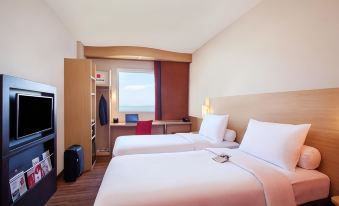 Ibis Manado City Center Boulevard