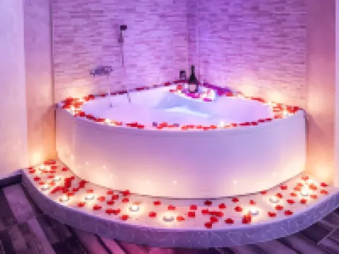 Napoli Garibaldi Square Hotels in Naples