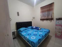 Puncak Pinus and Pool Отели в г. 