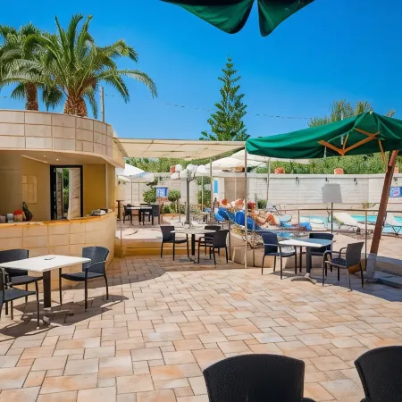 Hotel Baia Del Capitano