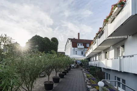 Hotel Markgraf Отели в г. Борквальде