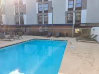 Hampton Inn Seattle-Southcenter - Rooftop Pools