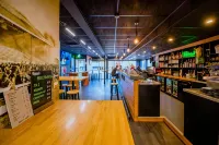 อัลไพน์ โรงแรม - ที่มีบาร์
