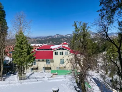 Pinemont Hotel Hotels in Murree