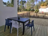 10 minutes by bike from the beach, new apartment in a pine forest Hotels near Skatepark de La Faute-sur-Mer
