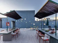 Kukun Socrates Polanco Hotels near Lomas de Chapultepec