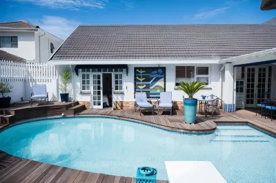Admiralty Beach House Hotels in Port Elizabeth