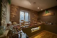 Gran Chalet Hotel & Petit Spa Wellness - breakfast