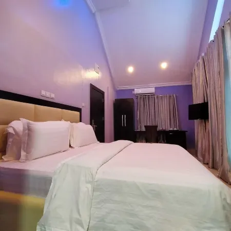 Beckett Suites