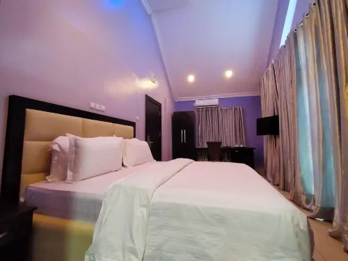 Beckett Suites