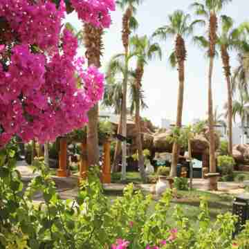 Herrmes Hospitality Hotel Exterior