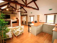 Willow Cottage, Saxton Grange. situated on a working farm. Hotels in Selby District