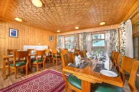 Shaw Inn Hotels in Baramulla