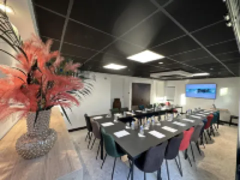 Kyriad Direct Orleans Nord - Cap Saran Hotels in Saran