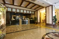 Aura Hotel