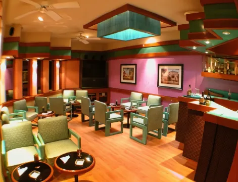 セゴヴィア リジェンシーホテル