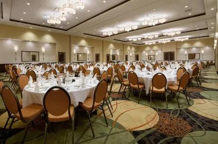 Embassy Suites by Hilton Fayetteville Fort Bragg