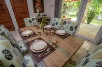 Jungle House in Cenote & Mayan Ruins Area & Tree House- 2miles from the beach.