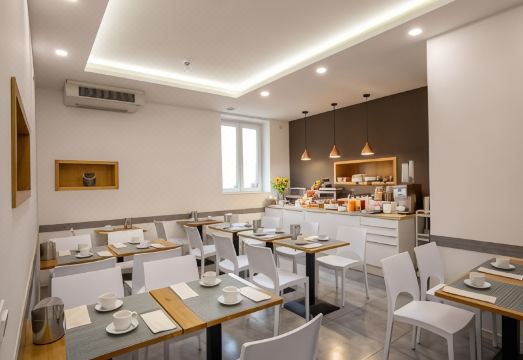 호텔 라 스칼렛타의 조식 또는 룸 내부 전경