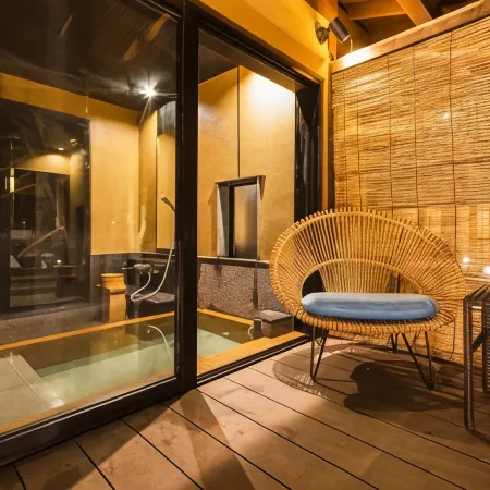 Tsuta Onsen Ryokan