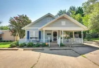 Steps to Downtown Canton & First Monday  - Pet & Family Friendly Pack n Play