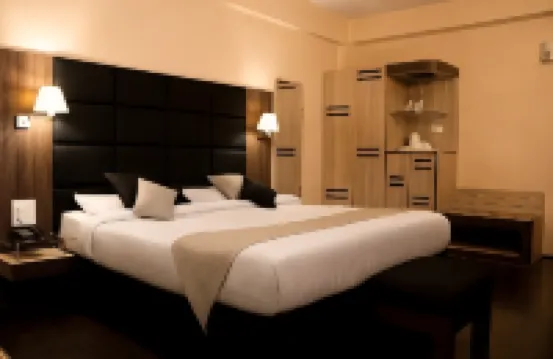 位於警察市集的1卧室公寓-100平方米|帶1個獨立浴室 西隆酒店