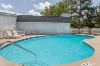 Knights Inn Columbia Hotels in Seven Oaks