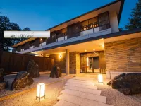 Yozantei Hotels near Hitsujiyama Park