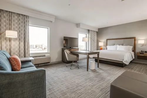 Hampton Inn & Suites North Dallas Central Expy - 2 estrellas