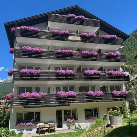 Hotel Adonis
