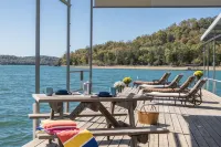 Beaver Lakefront Cabins - Couples Only Getaways