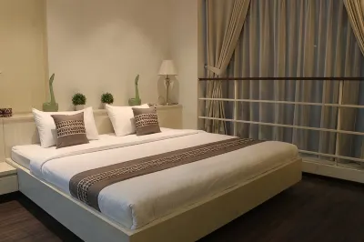 Holiday Home Bogor Hotels near Warung Enur Endim