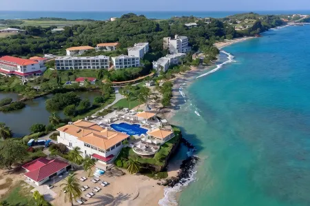 Royalton Grenada Отели в г. Лайм