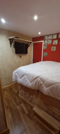 Apartment* Wifi * Spacious * Modern *4/5 Persons