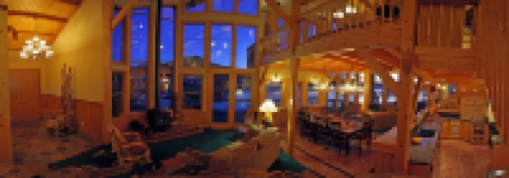 Large Lake Front w/ Own Dock and Mountain Views.  Sleeps 20 Cert Vrp-25-0468