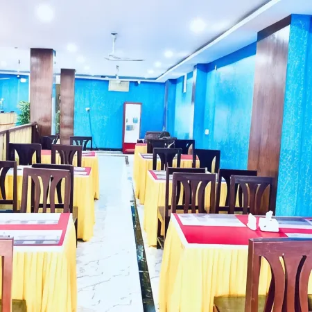 Chitwan Business Hotel