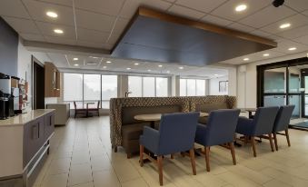 Holiday Inn Express Voorhees - MT. Laurel